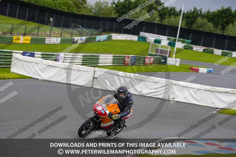 enduro digital images;event digital images;eventdigitalimages;mallory park;mallory park photographs;mallory park trackday;mallory park trackday photographs;no limits trackdays;peter wileman photography;racing digital images;trackday digital images;trackday photos